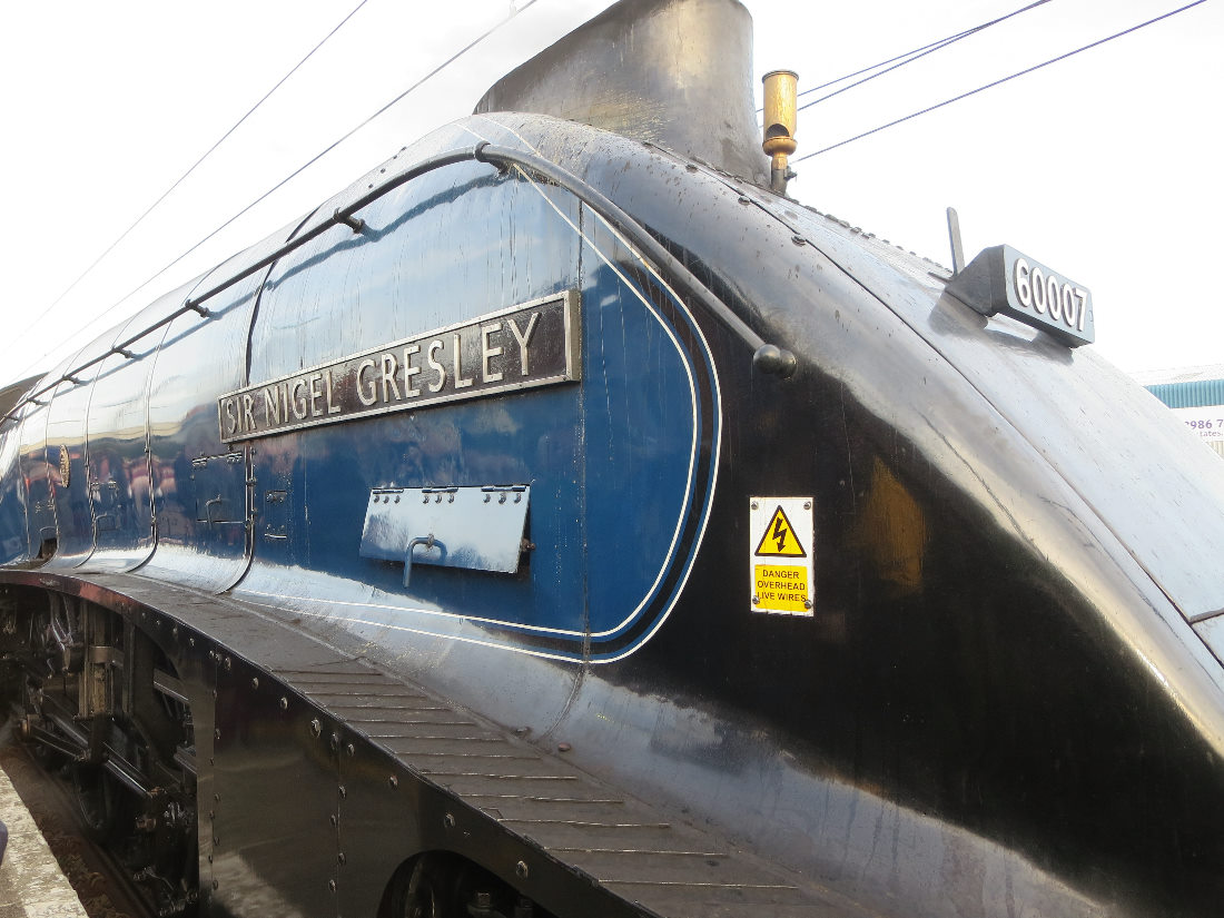 A4 class 'Sir Nigel Gresley' A4 class 'Sir Nigel Gresley'