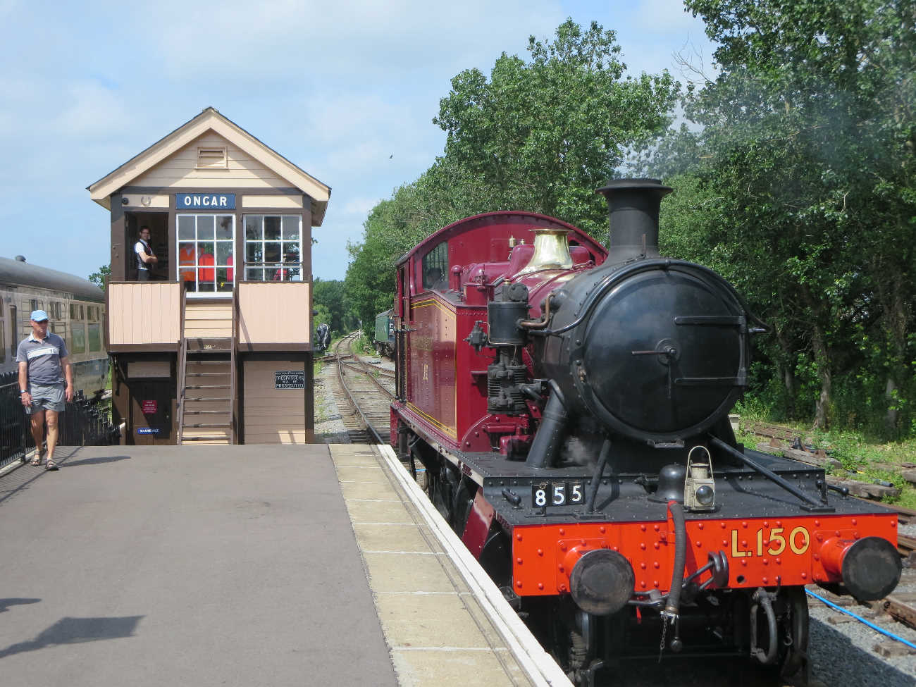 Epping Ongar Railway, Ongar station