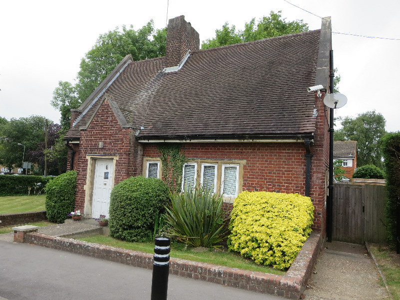 QE Barnet, 2013