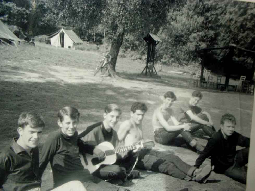 Cuffley, 1964